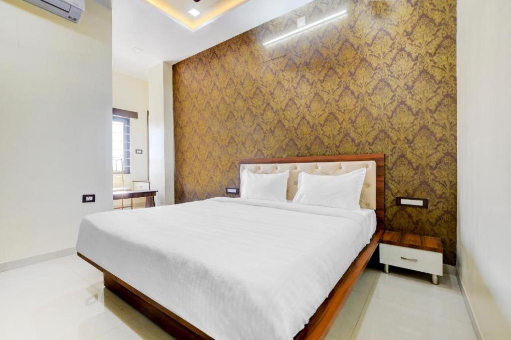 Hotel Sun Palace Udaipur Buitenkant foto