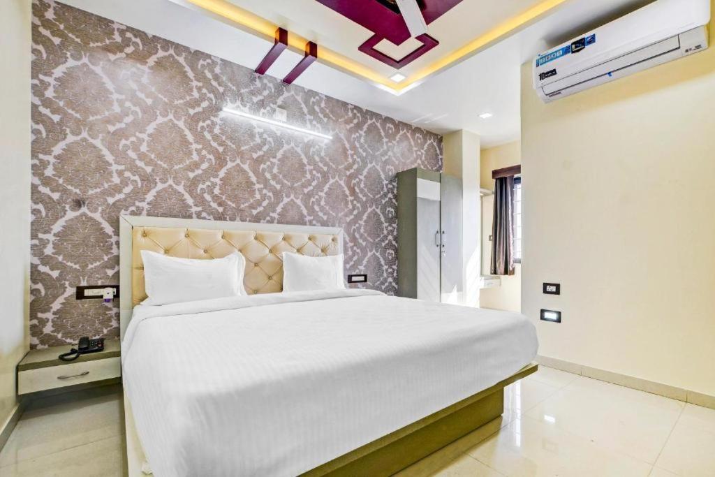 Hotel Sun Palace Udaipur Buitenkant foto